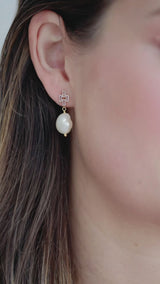 Inspiration | Perlenohrringe mit Baguette-Schliff Ohrstecker