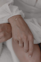Celine | zartes Braut Armband mit kleinen Perlen