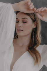 Gabriella | lange zarte Braut Ohrringe mit Perlen
