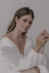 Hazel | Halskette mit ovalem Kristall-Anhänger