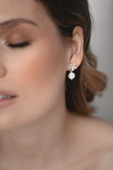 Blooming Beauty | Brautschmuck Perlenohrringe Kristallstecker