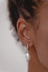 Dew-Fresh | Ohrringe mit Baroque-Perlen