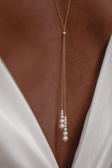Tête-à-Tête | Elegante Rückenkette mit Perlen für die Braut