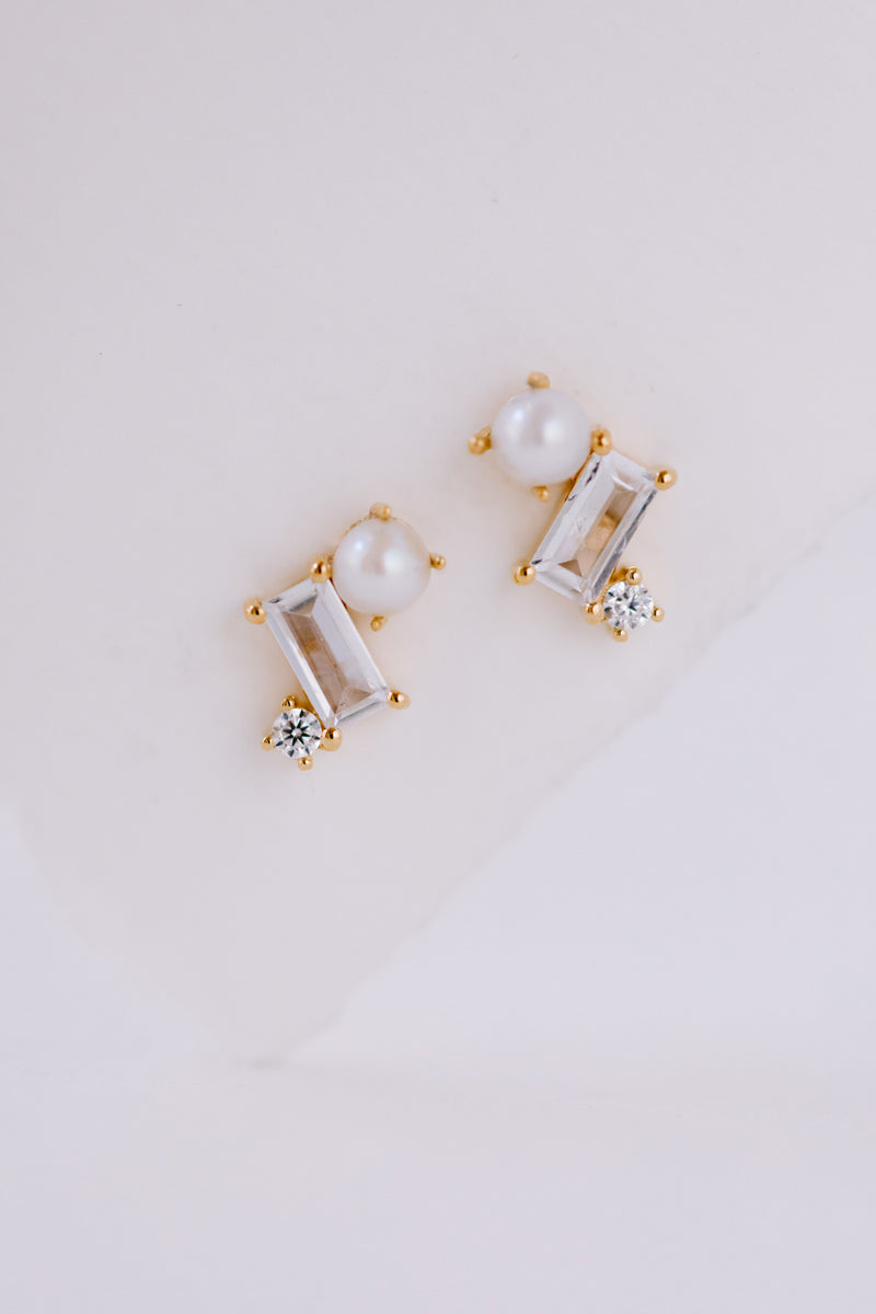 Trinity | Kleine Ohrstecker mit Perlen und Kristallen