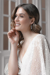 APHRODITE | Moderne Brautschmuck-Ohrringe mit Kristallanhänger