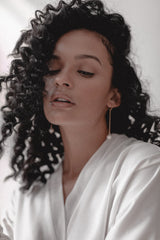 Thinking Of You | Lange Ohrringe mit Perlen