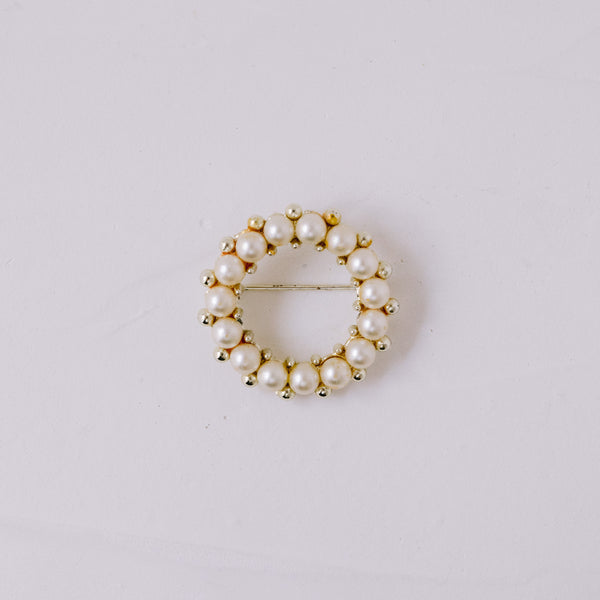Vintage Perlen-Brosche 38 mm | Vergoldet mit Wachsperlen