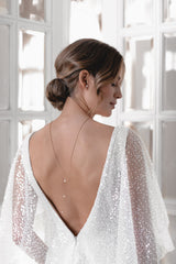 LAID-BACK | Elegante Braut-Rückenkette mit kaskadierenden Perlen